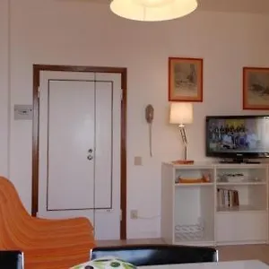  Apartment Orange